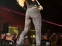 Shakira sexy ass